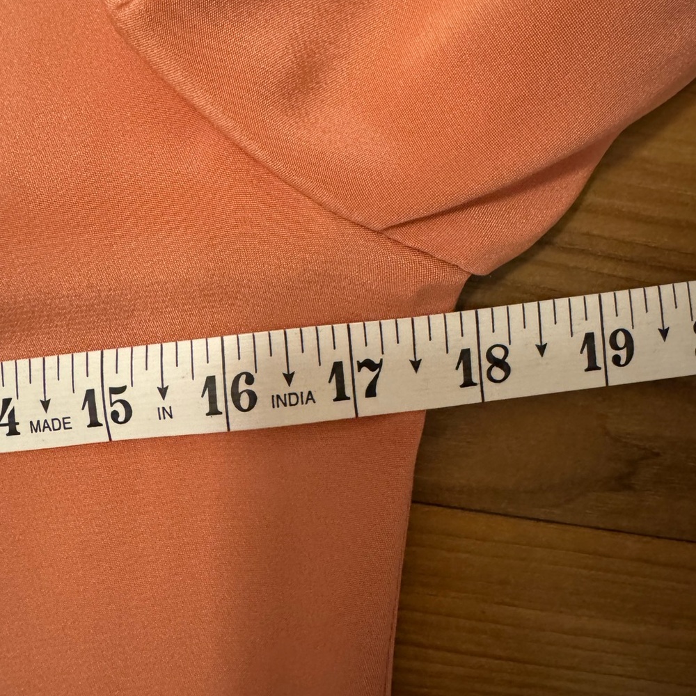 Elizabeth and James Silk Shift Dress Size 2 Coral Minimalist Chic Quiet Luxury - Picture 9 of 11